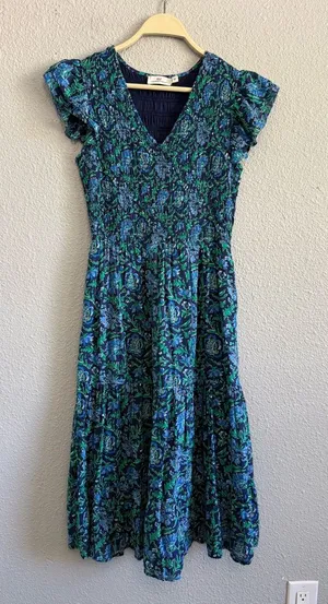 Vineyard Vines Anegada Floral Smocked Midi Dress‎ Size XS thumbnail 1