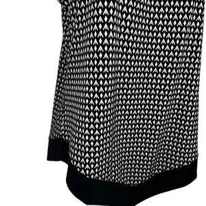 WHITE HOUSE BLACK MARKET Geometric Halter Sharkbite‎ Black White Top NWOT S thumbnail 5