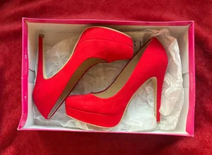 Chinese Laundry Wonder red suede heels thumbnail 1