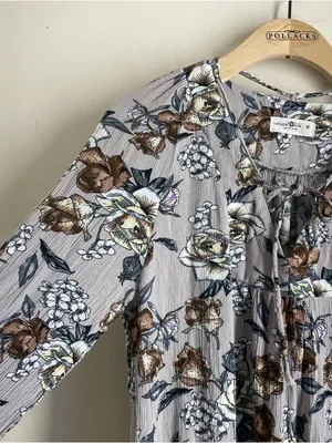 Natural Life Amelia Rose Crinkle Floral Midi Dress Size M Grey Brown thumbnail 5