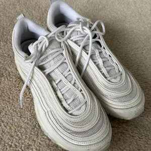 Nike Airmax Sneakers thumbnail 1