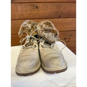 Timberland Waterproof Teddy Fleece Fold Over Fur boots light beige Sz 9.5 thumbnail 7