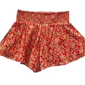 Free People Say It's So Cotton Ruffle Shorts Red Floral Combo Boho Size Small thumbnail 7