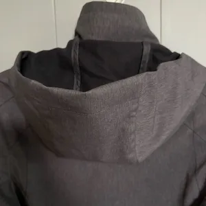 COLUMBIA Take to the Streets II Trench Coat Tie Waist Hood Gray Size Small thumbnail 5
