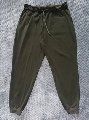 Lululemon Women's‎ Jogger Pants On The Fly Luxtreme Dark Olive Green Size 14 thumbnail 1