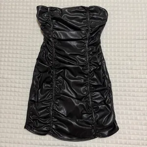 Superdown Black Dress thumbnail 2