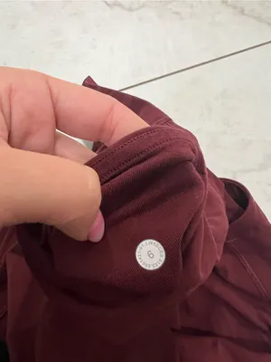 Lululemon Burgundy Align High Rise Pant with Pockets 25" Size 6 US thumbnail 5