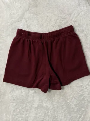 Nike Sportswear Club Fleece Mid-Rise Shorts Burgundy Medium thumbnail 4