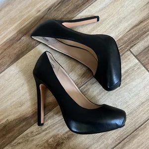 Pour la Victoire round toe black heels thumbnail 5