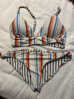 Billabong woman’s bikini thumbnail 1