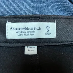 Abercrombie & Fitch‎ Ankle Straight Ultra High Rise Faux Leather Pants Sz 25 / 0 thumbnail 9