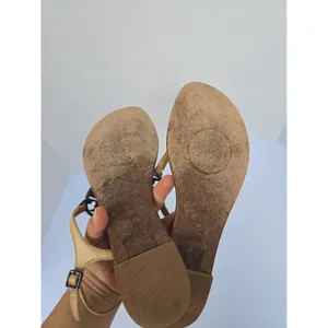 Tory Burch Miller Leather Tan Thong Sandals Silver Logo Medallion Women’s sz 7.5 thumbnail 7