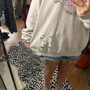Pink Floyd Crew Neck Distressed Pullover Sweatshirt Gray Size 1X thumbnail 7
