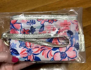 Lilly Pulitzer GWP Zip Top Wallet Resort White Party Like a Lobstar thumbnail 1