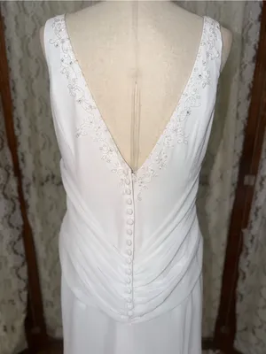 Gorgeous New Mori Lee Simple Chiffon Wedding Gown thumbnail 7