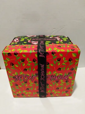 Betsey Johnson ANY OCCASION cozy comfy warm socks sz. 9-11 NEW NEW thumbnail 3