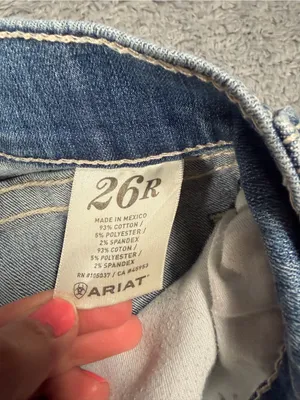 Ariat Denim Blue Distressed Denim Jean Bermuda Skirt 26R thumbnail 3