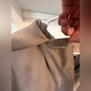 FINAL PRICE London Fog Trench Coat thumbnail 7