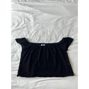 Zara Black Off Shoulder Top thumbnail 2