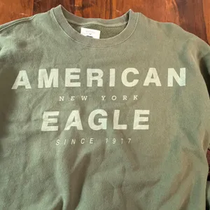 American Eagle Womens Olive Green Graphic Crewneck Sweatshirt Large Relaxed Fit thumbnail 5