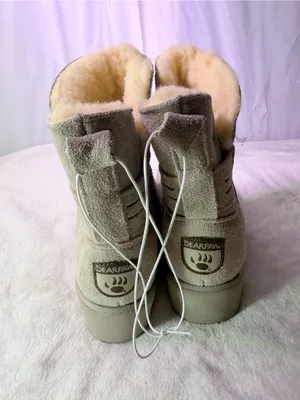 BearPaw Women's Short Shearling Boot - Taupe thumbnail 6