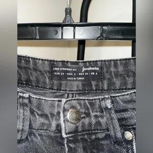Stradivarius Long Straight-Leg Jeans – Women’s US 2 | Washed Black thumbnail 2