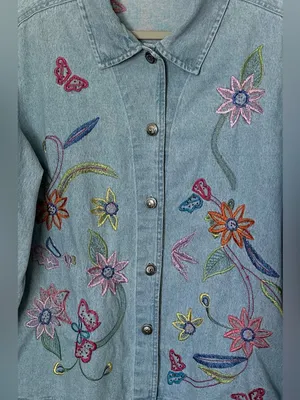 White Stag Light Wash Embroidered Floral Button Up Denim Jacket thumbnail 5