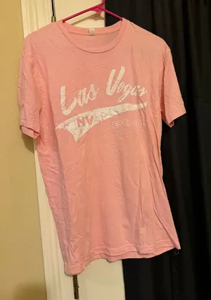 Las Vegas Tshirt Pink Size M thumbnail 1