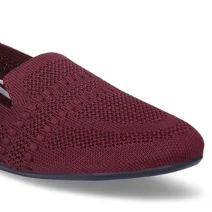 Time and Tru Womens Loafers Knit Burgundy Size 6.5 thumbnail 4