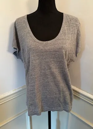 Banana Republic Heather Gray Linen Scoop Neck T-Shirt Relaxed Fit Minimalist thumbnail 1