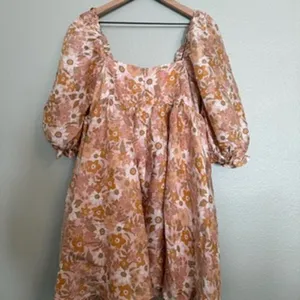 New Storia Floral Bubble Sleeve Mini Dress Size Medium thumbnail 2
