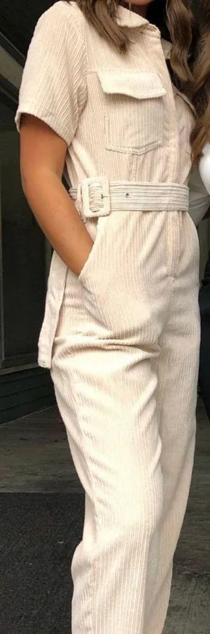 Cream Jumpsuit Size M thumbnail 3