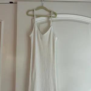 Zara white maxi tube dress thumbnail 3