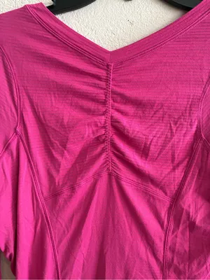 Lululemon Shirt Womens Pink Micro Stripes Swiftly Tech Long Sleeve Thumbholes 10 thumbnail 7