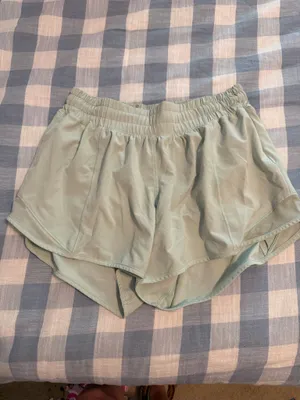 Light Green Lululemon Shorts Size 6 thumbnail 2