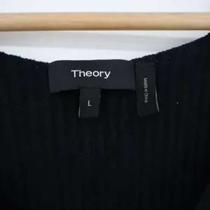 Theory IWG Reversible Sweater Shell Black Ribbed V-Neck Tank Top Size L thumbnail 2