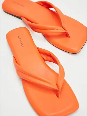 Free people vegan collection Tia thong sandal thumbnail 1
