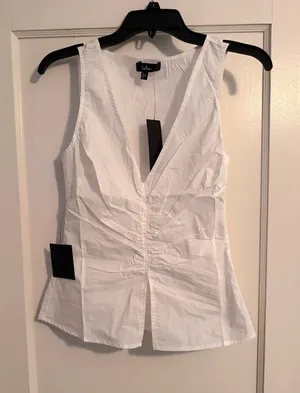 Lulus White Top thumbnail 1