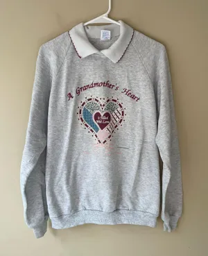 Vintage sweatshirt thumbnail 1