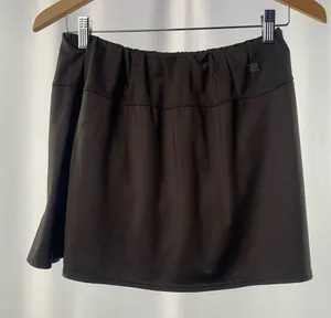 Tail Pull On Tennis Skirt Shorts in One Skort in Grey Size Large‎ thumbnail 1