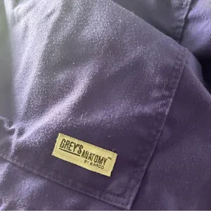 Grey’s Anatomy by Barco purple scrubs top tee short sleeve v neck women’s small thumbnail 4
