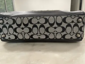 Vintage COACH Hamptons Signature Logo Satchel Bag F13070 Black/Gray Turn Lock thumbnail 9