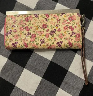 Unionbay Floral Wallet Wristlet thumbnail 1