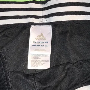 Adidas shorts thumbnail 3