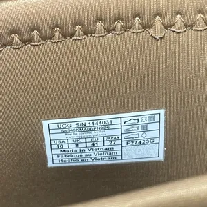 UGG Classic Dipper Boot in Chestnut thumbnail 11