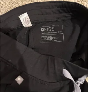 FIGS Scrub Pants Zamora thumbnail 2