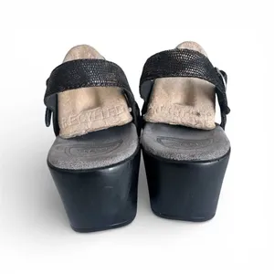 Dansko Sandi Swirl Strappy Side Buckle Clog Sandal Size 38 thumbnail 6