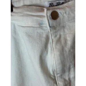 By Billie Womens White Denim Cropped Wide Leg Jeans Raw‎ Hem Size L 32 thumbnail 3