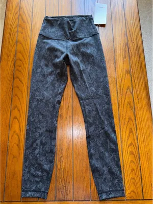 Lululemon Wunder Train High Rise 25” Hideaway Camo Black Size 4 NWT thumbnail 3