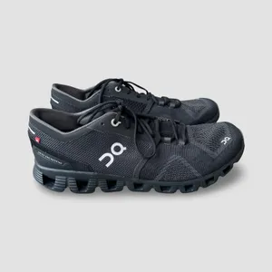 On Cloud X Women’s 11 Black Asphalt Training Running Shoes Sneakers Athletic thumbnail 3